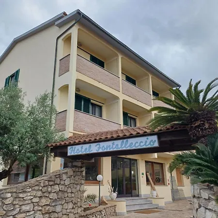 Ξενοδοχείο Fontalleccio 3*