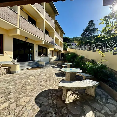 Fontalleccio Hotel